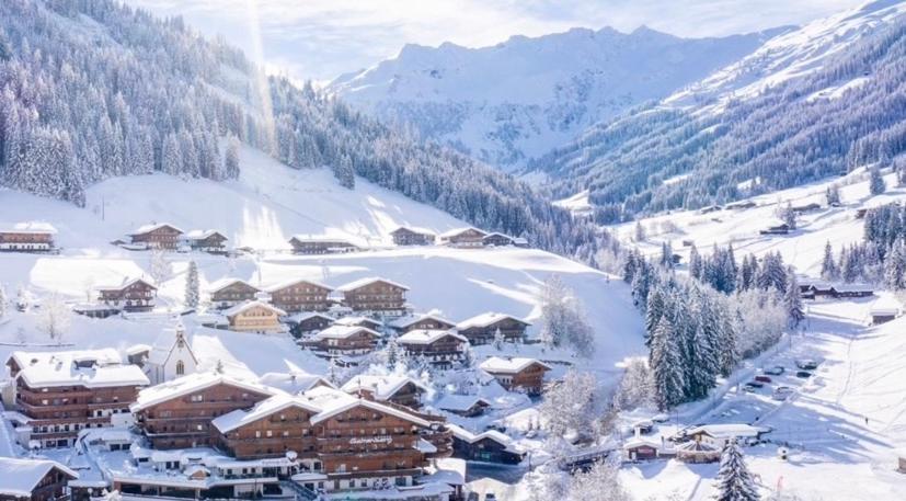 Haus Hislop Apartamento Inneralpbach Exterior foto
